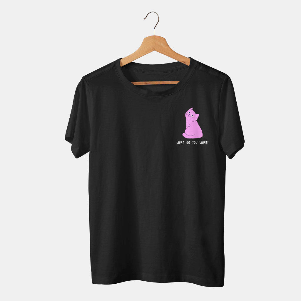 camiseta negra con gato gruñon rosa en fondo blanco