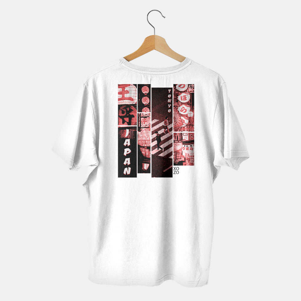 camiseta blanca con la ciudad de tokyo y japon en fondo blanco