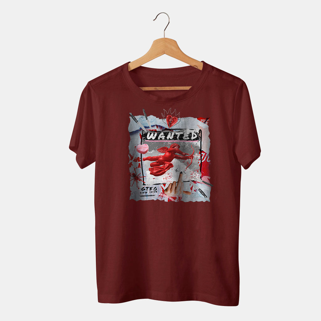 camiseta roja san valentin angel wanted con fondo blanco